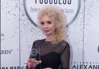 Premiul de excelență în frumusețe și sănătate oferit în cadrul Galei I Success “Celebrity Awards – Femei de Succes” a ajuns la Carmen Barcan